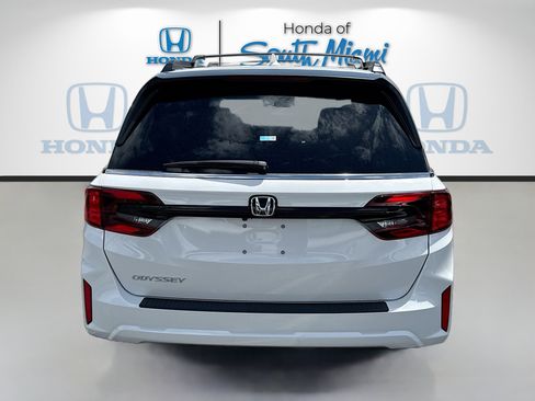 New 2026 Honda Odyssey EX-L image 6