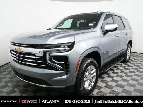 Used 2025 Chevrolet Tahoe LT AWD/4WD image 29