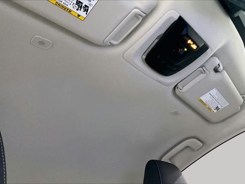 Certified 2025 Toyota Corolla LE FWD image 14