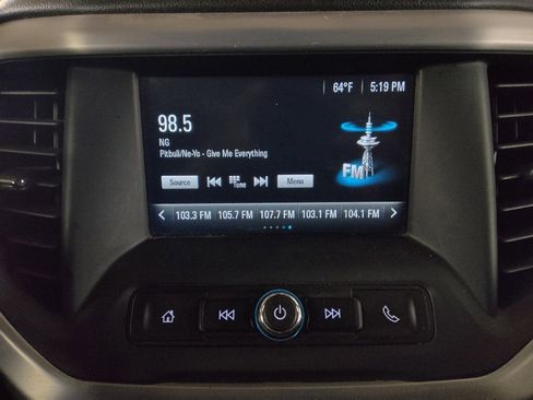 Used 2019 GMC Acadia SLE image 25