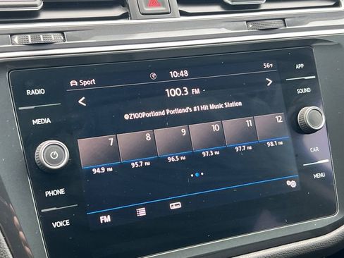 Used 2020 Volkswagen Tiguan SE w/ 3rd Row Seat Package image 16