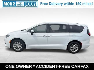Used 2022 Chrysler Voyager LX FWD video 2