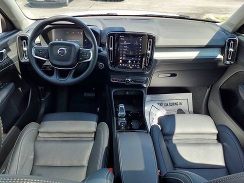 Used 2026 Volvo XC40 B5 Plus AWD/4WD image 25