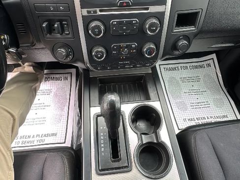 Used 2017 Ford Expedition XL w/ Equipment Group 101A AWD/4WD image 23