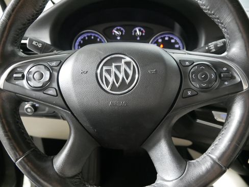 Used 2018 Buick Enclave Essence w/ Trailering Package AWD/4WD image 25