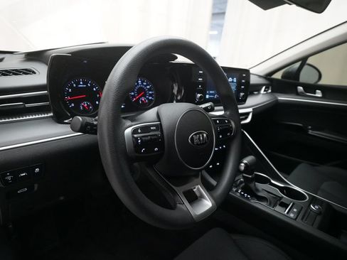 Used 2021 Kia K5 LXS FWD image 8