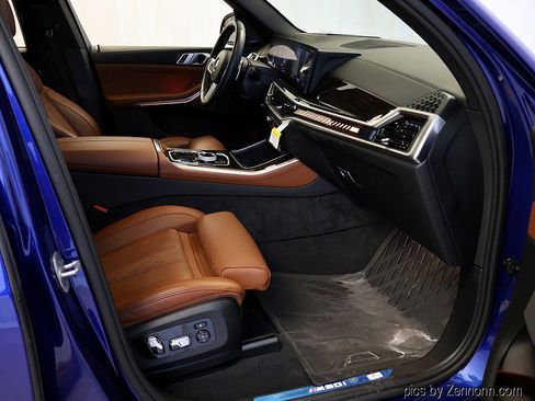Certified 2025 BMW X5 M60i w/ Executive Package image 37