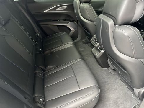 New 2026 Cadillac Lyriq V image 32