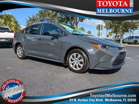 New 2026 Toyota Corolla LE image 1