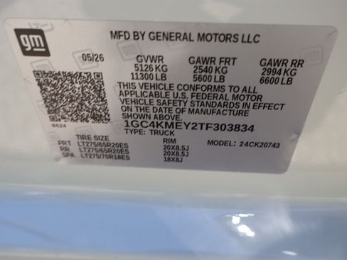 New 2026 Chevrolet Silverado 2500 Custom w/ Custom Value Package AWD/4WD image 36
