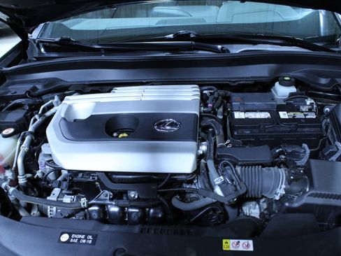 Used 2019 Lexus UX 200 F Sport w/ F Sport Premium Package image 43