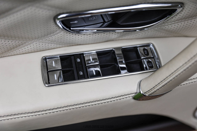 Used 2014 Bentley Flying Spur W12 AWD/4WD image 39