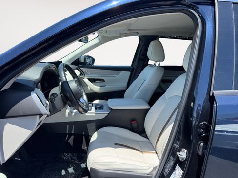 Certified 2024 MAZDA CX-90 Plug-In Hybrid w/ Premium Plus AWD/4WD image 10