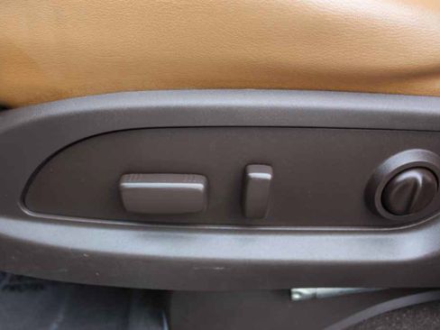 Used 2015 Buick Enclave Leather image 24