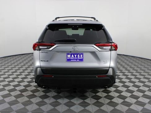 Used 2023 Toyota RAV4 XLE AWD/4WD image 22
