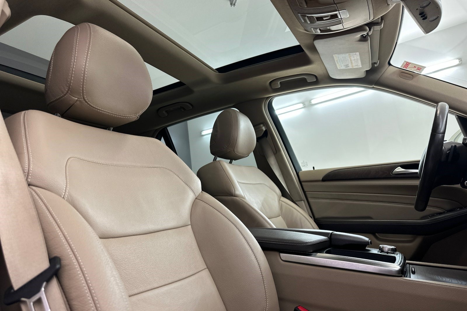 Used 2015 Mercedes-Benz ML 400 4MATIC image 25