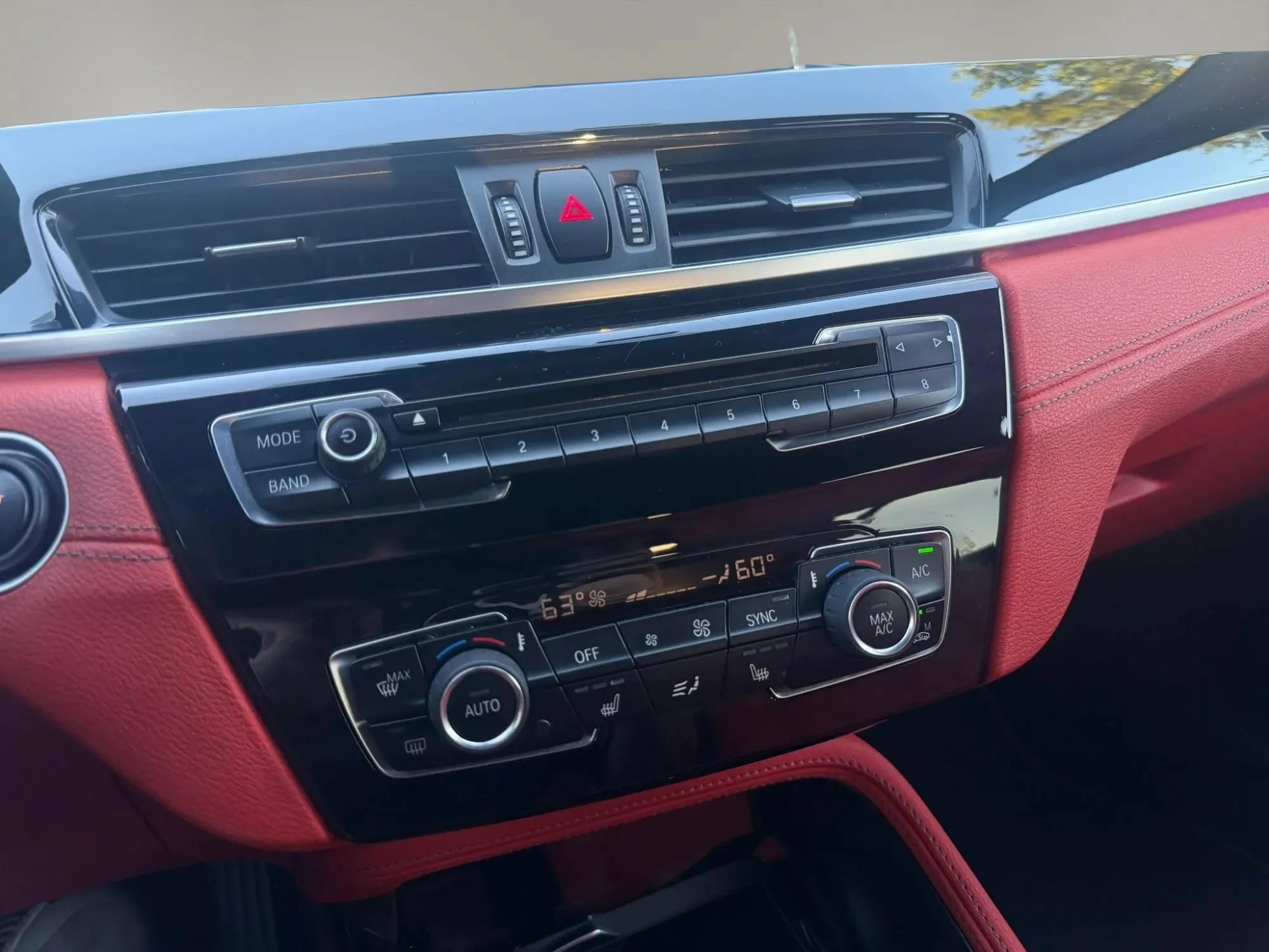 Used 2018 BMW X2 sDrive28i w/ Convenience Package FWD image 15