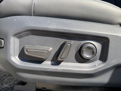 Used 2026 Toyota Sequoia Limited image 9