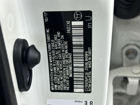 Used 2018 Toyota C-HR XLE image 50