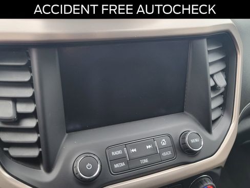 Used 2017 GMC Acadia Denali w/ Technology Package image 24