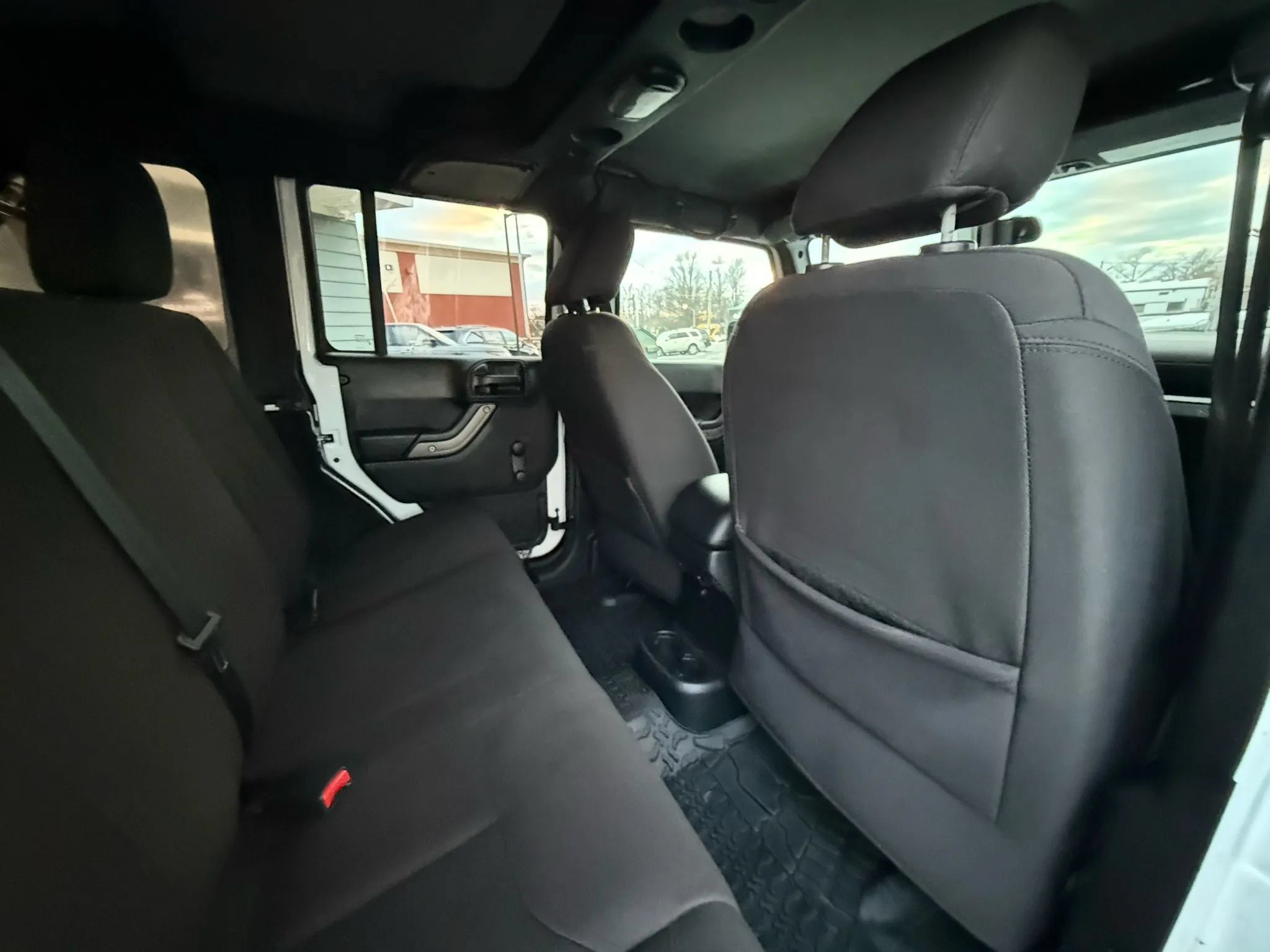 Used 2017 Jeep Wrangler Unlimited Sport AWD/4WD image 28