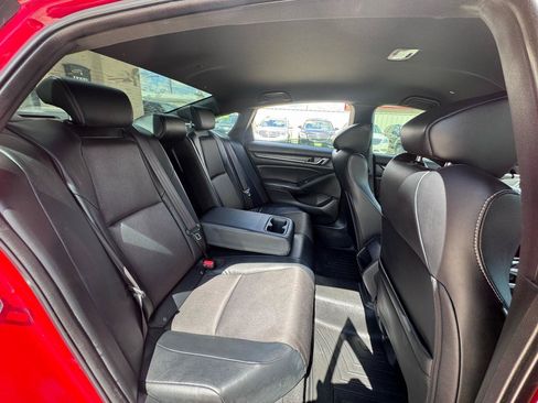 Used 2018 Honda Accord Sport image 44