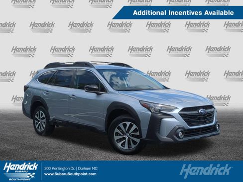 Certified 2023 Subaru Outback Premium AWD/4WD image 1