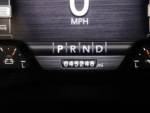 Used 2023 RAM 1500 Laramie AWD/4WD image 5