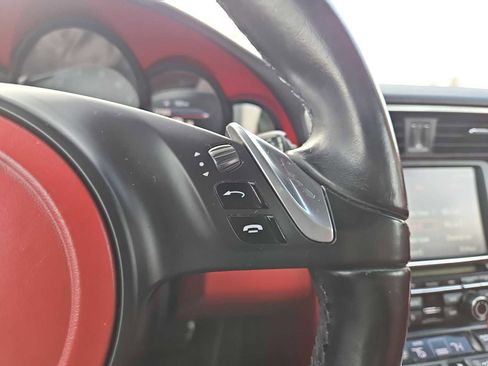 Used 2014 Porsche 911 Carrera 4S image 25