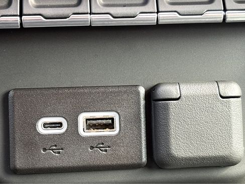 Used 2025 Chevrolet Silverado 1500 W/T w/ WT Safety Package image 26