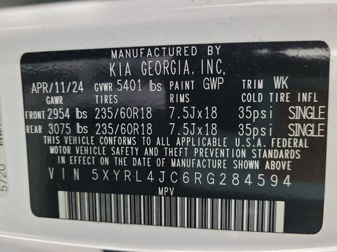 Used 2024 Kia Sorento S image 33