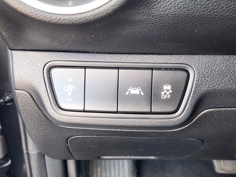 Used 2020 Kia Forte LXS image 23