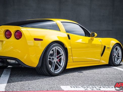 Used 2007 Chevrolet Corvette Z06 w/ Preferred Equipment Group RWD image 61