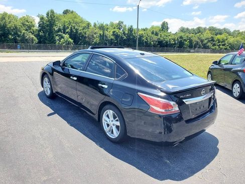 Used 2014 Nissan Altima 2.5 SL w/ Technology Package FWD image 7