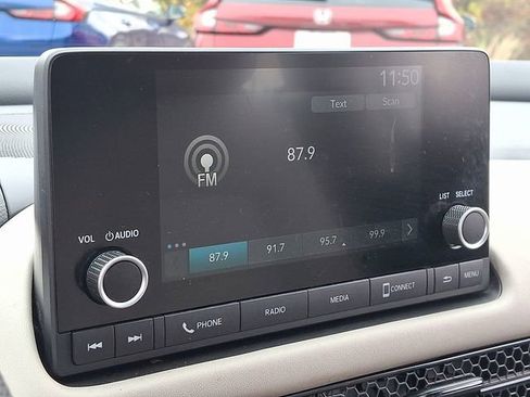 Used 2025 Honda HR-V LX image 17