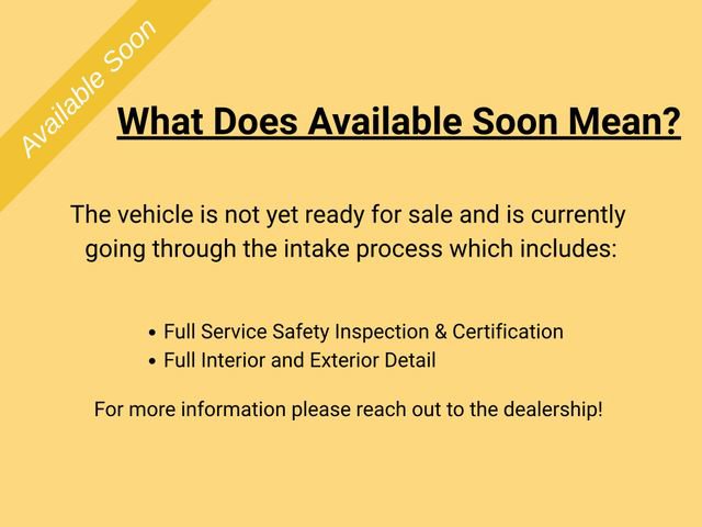 Used 2021 Toyota Highlander XLE AWD/4WD image 2