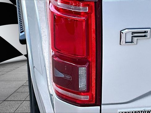 Used 2016 Ford F150 XLT w/ Equipment Group 302A Luxury AWD/4WD image 30