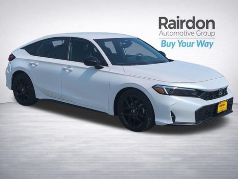 Used 2025 Honda Civic Sport image 1