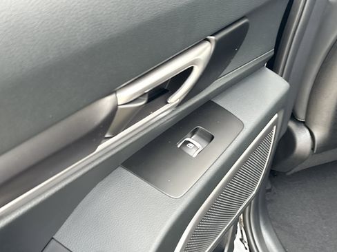 New 2025 Kia Telluride LX image 13