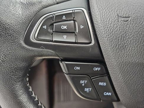 Used 2019 Ford Escape SEL AWD/4WD image 30