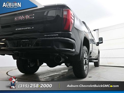 New 2026 GMC Sierra 2500 Denali w/ Denali Reserve Package image 21