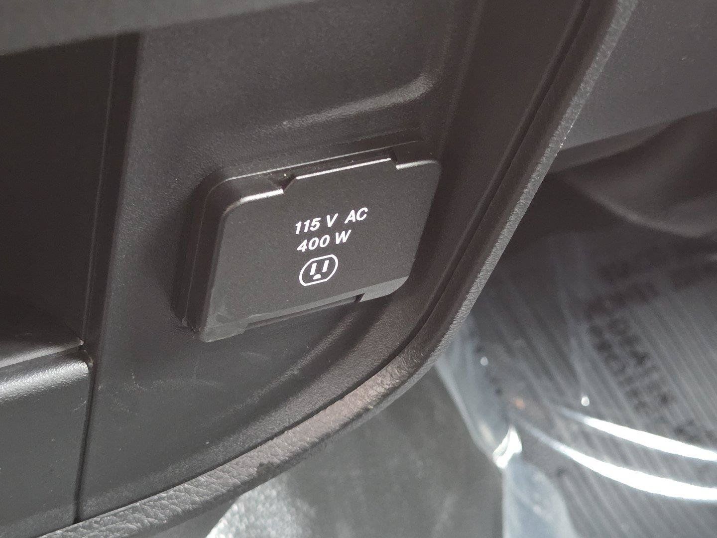 Used 2026 RAM 3500 Tradesman w/ Chrome Appearance Group A AWD/4WD image 24