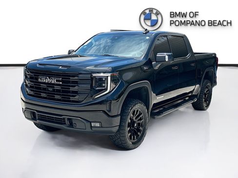 Used 2023 GMC Sierra 1500 Elevation w/ Elevation Premium Package AWD/4WD image 30