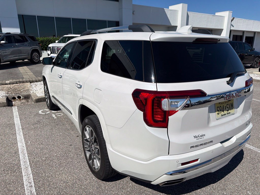 Used 2021 GMC Acadia Denali w/ Trailering Package AWD/4WD image 8