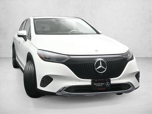 Certified 2023 Mercedes-Benz EQE 350+ 4MATIC SUV image 3
