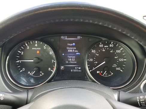 Used 2017 Nissan Rogue Sport SV w/ SV Premium Package image 23