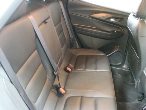 Certified 2023 Chevrolet TrailBlazer ACTIV w/ Convenience Package image 9