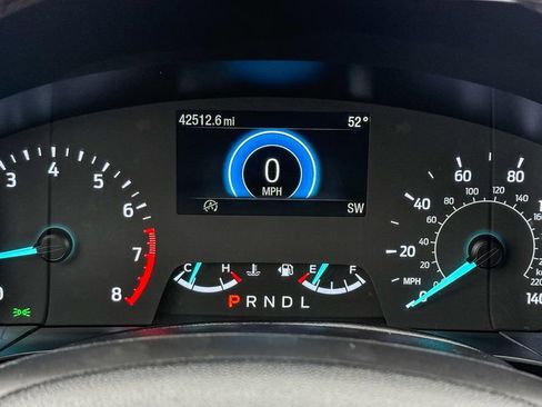 Used 2022 Ford Escape SE w/ SE Sport Appearance Package FWD image 24