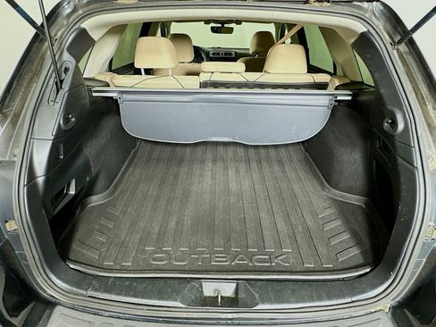 Used 2017 Subaru Outback 2.5i Premium AWD/4WD image 27