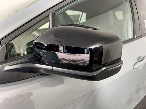 New 2026 Toyota C-HR AWD/4WD image 10